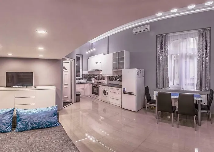 Oktogon Downtown Budapeste